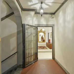 Palazzo Anselmi By Halldis Florencia